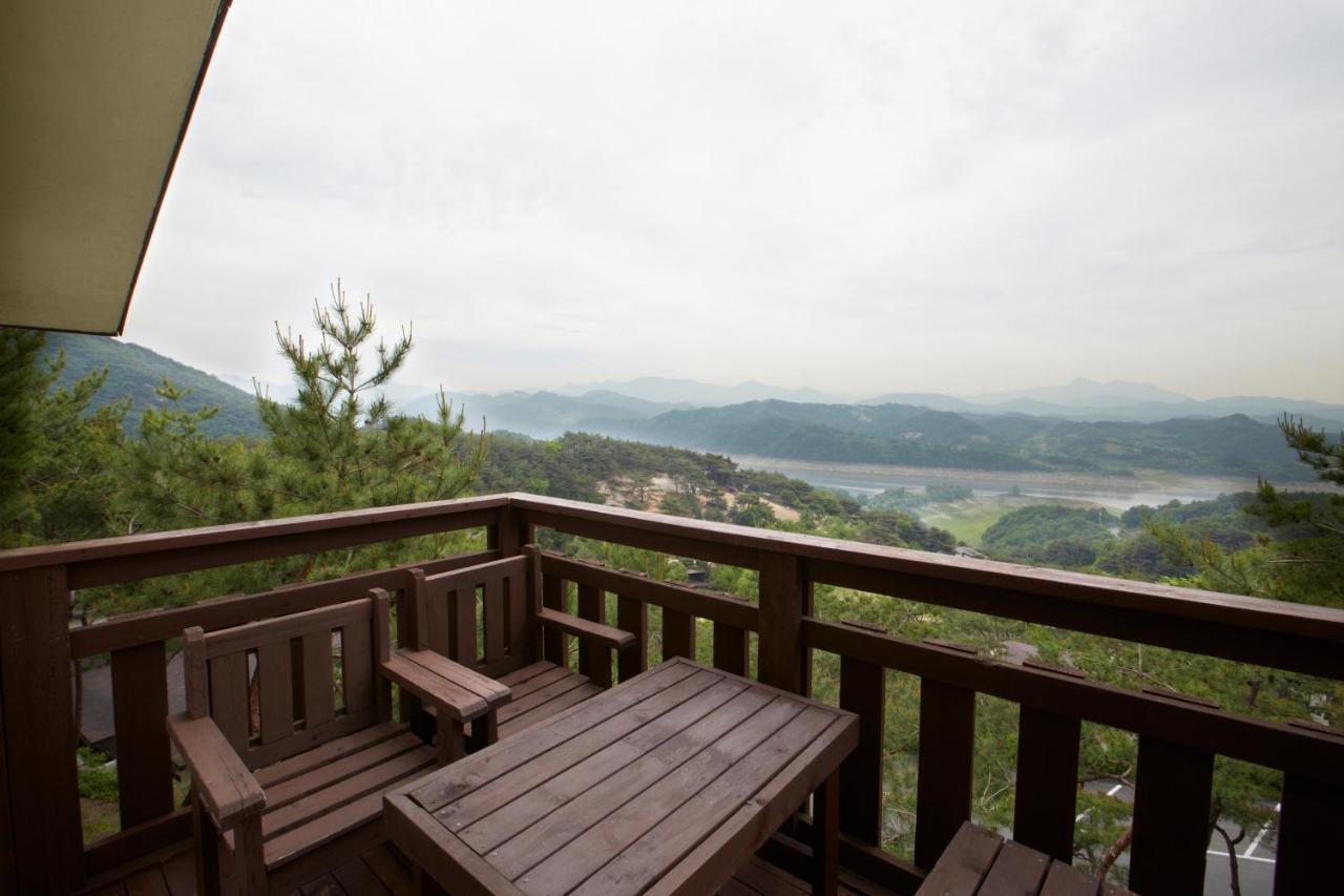 Club Es Jecheon Resort Chech'ŏn エクステリア 写真